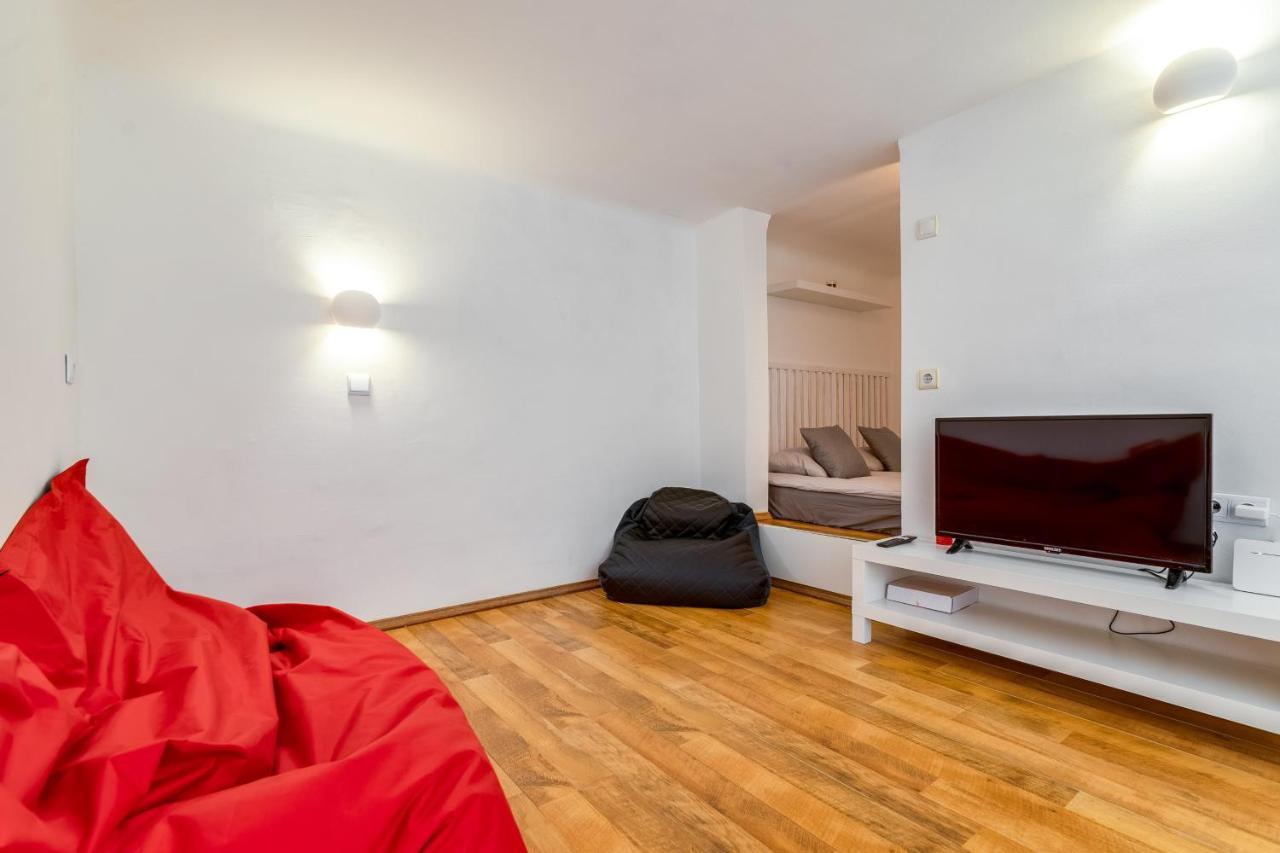 Little Cola In Dohany Street With Ac Apartment *